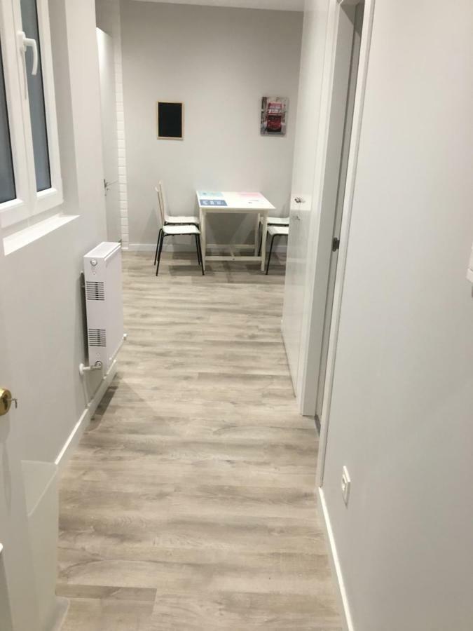 Apartamentos Gyc Viviendas Deluxe Leão Exterior foto